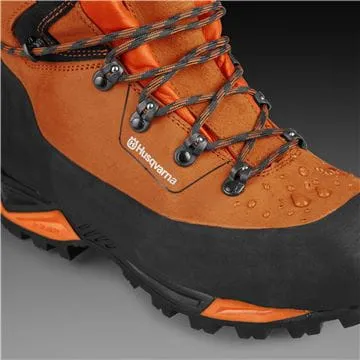 Husqvarna Protective Leather Boots with Saw Protection - Technical 24