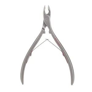 REVLON - Salon Series Professional Cuticle Nipper - 1 Nipper