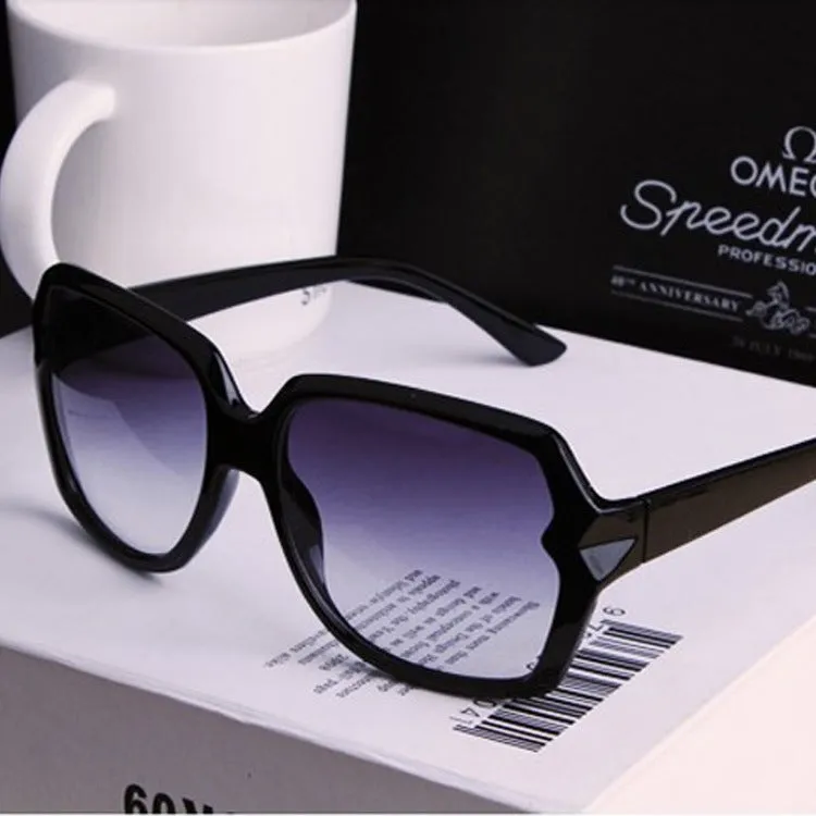 Sunglasses Black Box Gradient UV Protection Sun Glasses