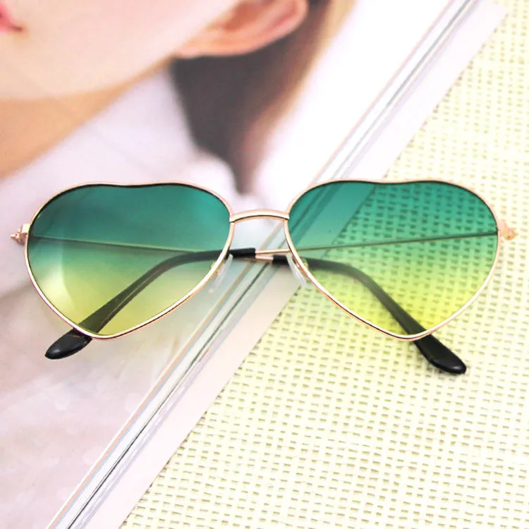 Sunglasses Classic Retro Metal Heart Fashion UV Protection Sun Glasses