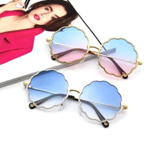 Sunglasses Metal Garland Fashion UV Protection Sun Glasses for Women Or Men